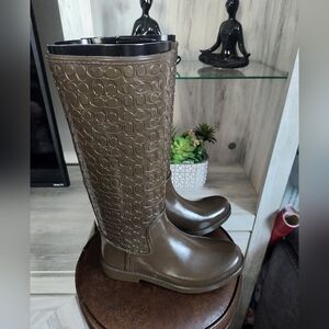 Coach Tudor SHNY Brown  Raining Boots SZ 7 New In Box